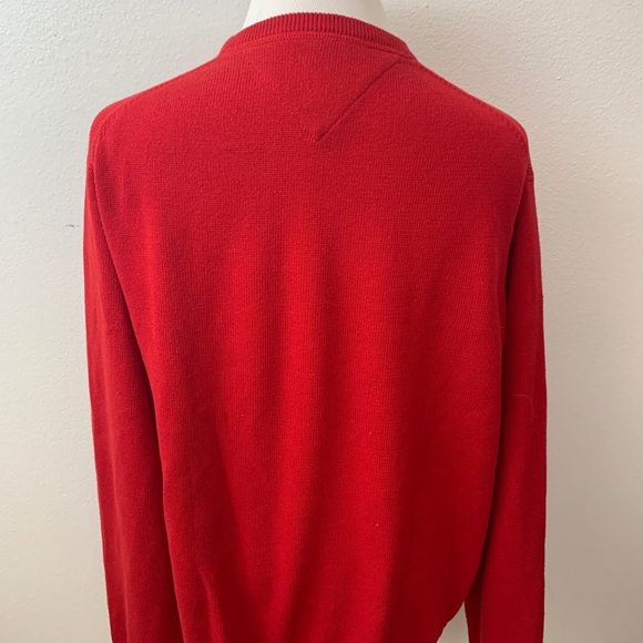 XL red Tommy Hilfiger sweater - Picture 2 of 4